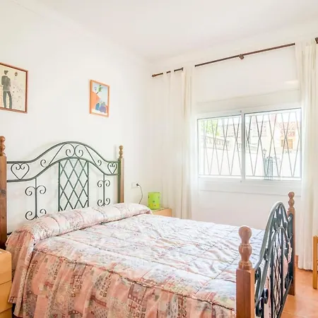 Holiday home Passatge Terri 13 L'Escala
