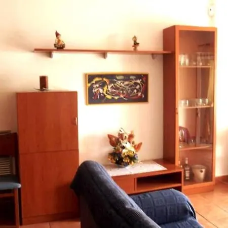 Passatge Terri 13 Holiday home *