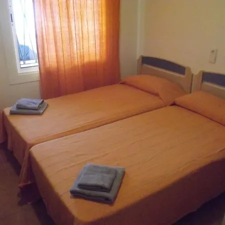 Holiday home Passatge Terri 13 L'Escala